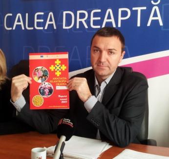 PDL-istul Călin Mocan îşi face campanie folosindu-se de biserică 